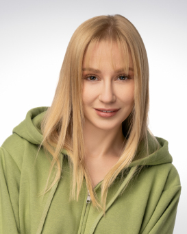 Kohanna-Kay-Pro-Headshot-7164-2-3