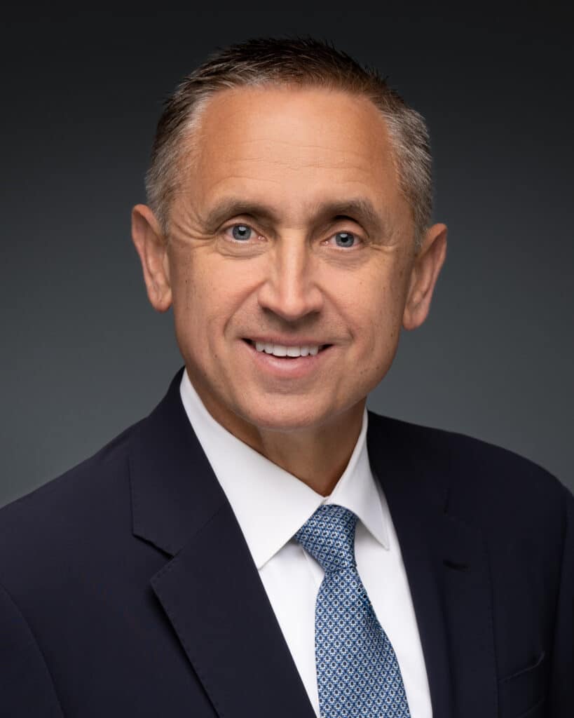 Pro Headshot-8527-2