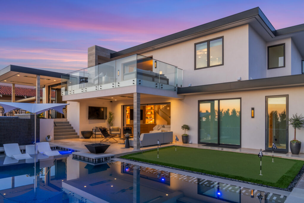 Luxury swimming pool with sunset view in Orange County, CA—captured by Art of Portraits® for premium real estate photography.