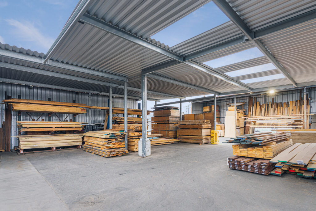 Commercial warehouse in Livermore, CA with solar panel installation